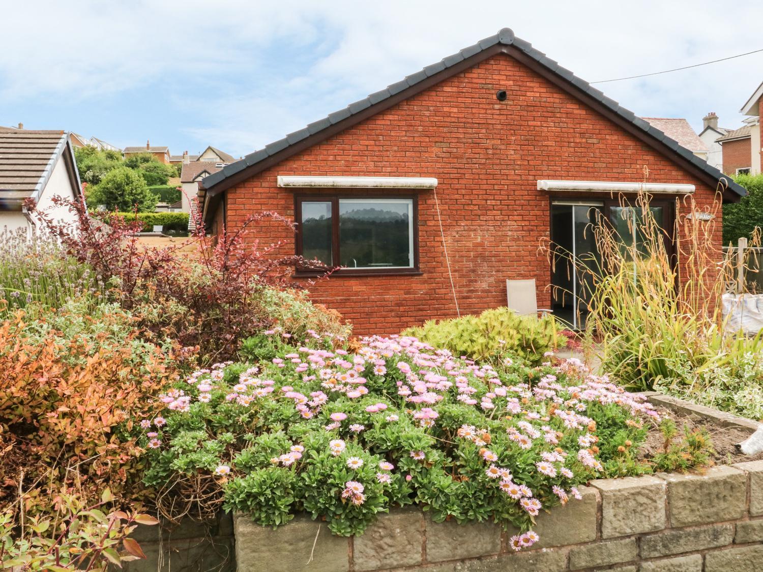Villa 3 Trem Afon Llansanffraid Glan Conwy Exterior foto